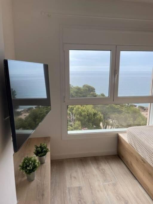 Precioso Apto Miami Primera Linia Playa Cala De Las Sirenas, Con Wifi Y Netflix, Adecuado Para Teletrabajar Miami Playa Eksteriør billede