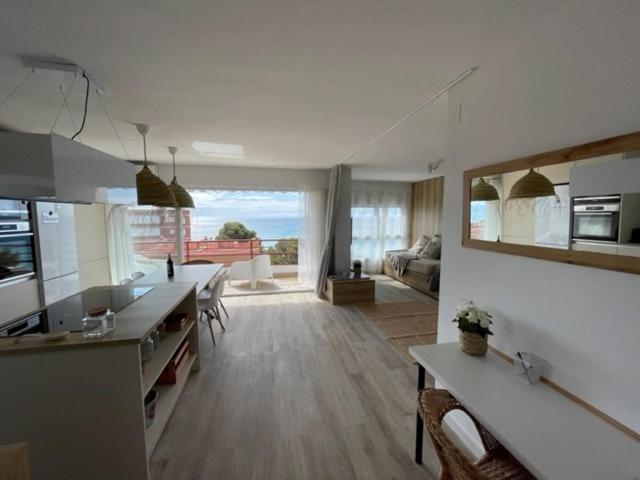 Precioso Apto Miami Primera Linia Playa Cala De Las Sirenas, Con Wifi Y Netflix, Adecuado Para Teletrabajar Miami Playa Eksteriør billede