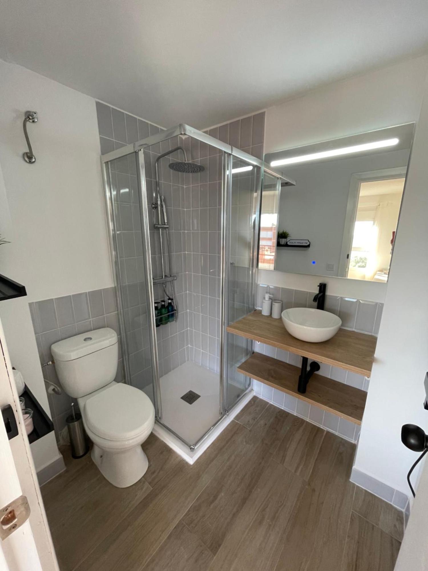 Precioso Apto Miami Primera Linia Playa Cala De Las Sirenas, Con Wifi Y Netflix, Adecuado Para Teletrabajar Miami Playa Eksteriør billede